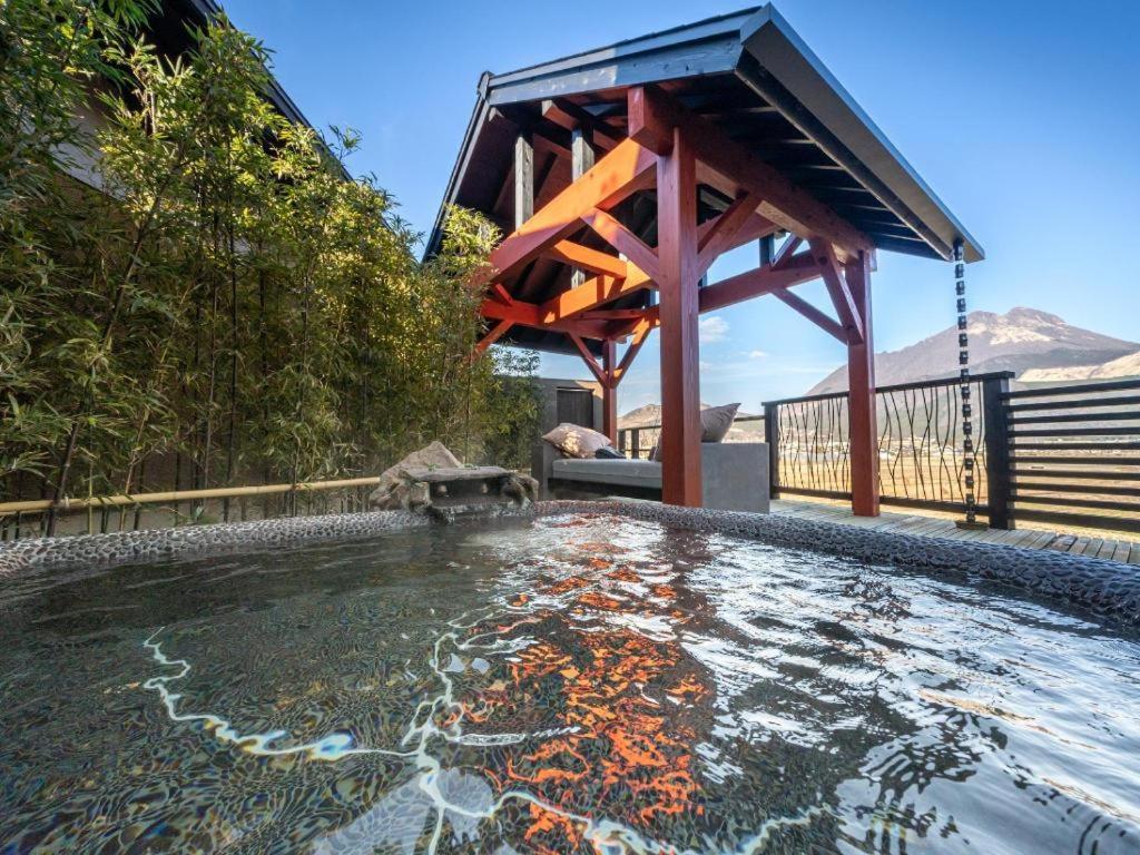 Yufuin Luxury Villa -Zakuro- Buitenkant foto