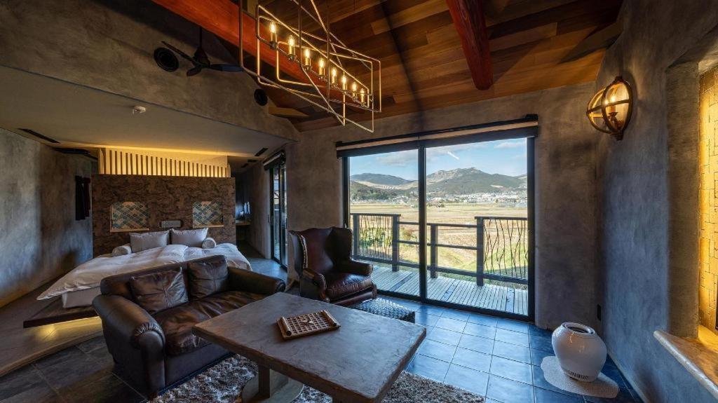 Yufuin Luxury Villa -Zakuro- Buitenkant foto