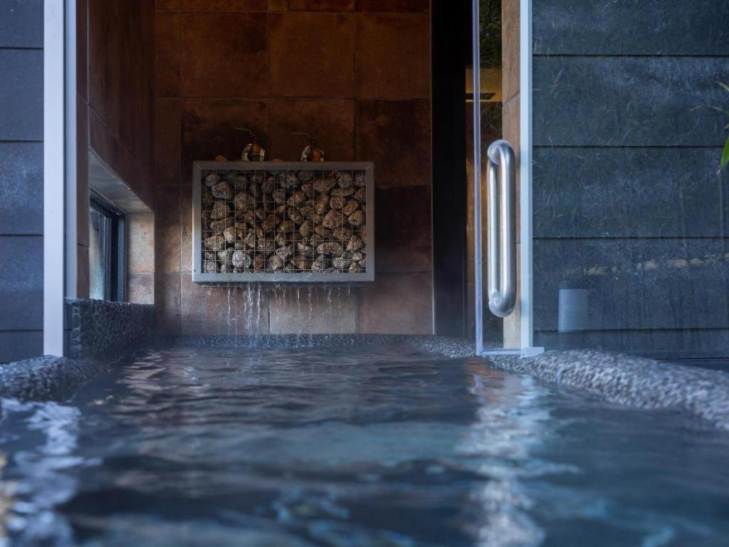 Yufuin Luxury Villa -Zakuro- Buitenkant foto