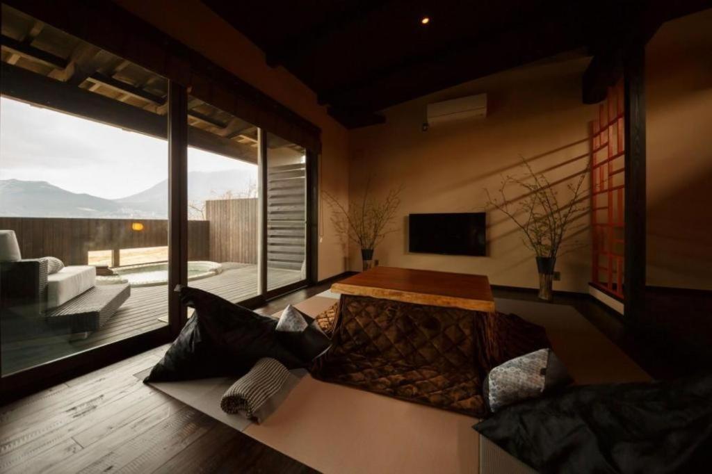 Yufuin Luxury Villa -Zakuro- Buitenkant foto